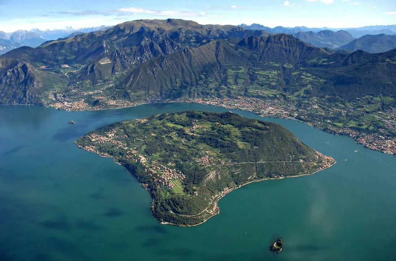 Porta Medievale Del Campo Iseo Italy